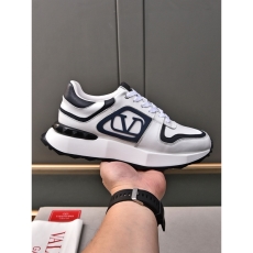 Valentino Sneakers